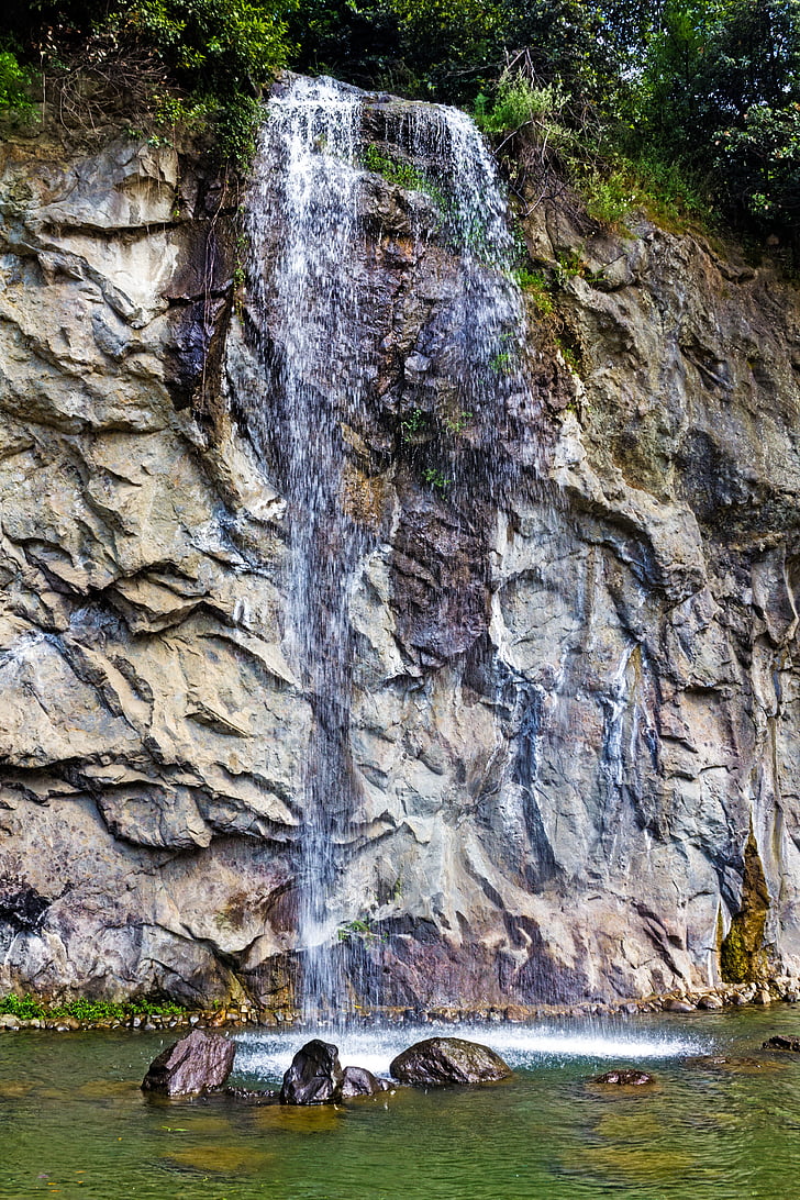 fuente de agua