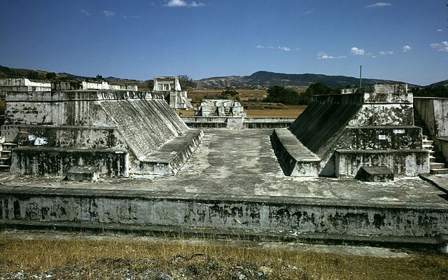 campo de juego maya